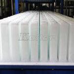 montones de bloques de hielo