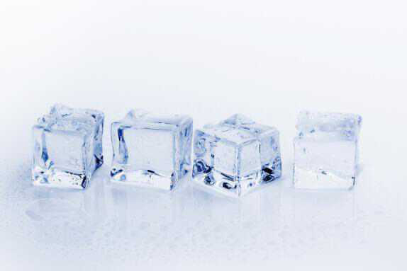 4 ice cubes