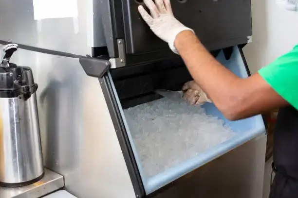 Top 10 Industrial Ice Machine Manufacturers in 2024